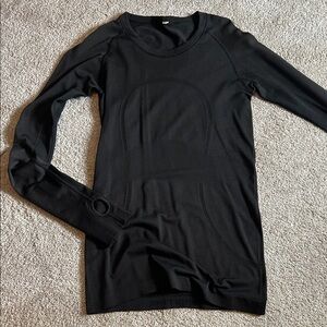 lululemon athletica Black Long Sleeve Top